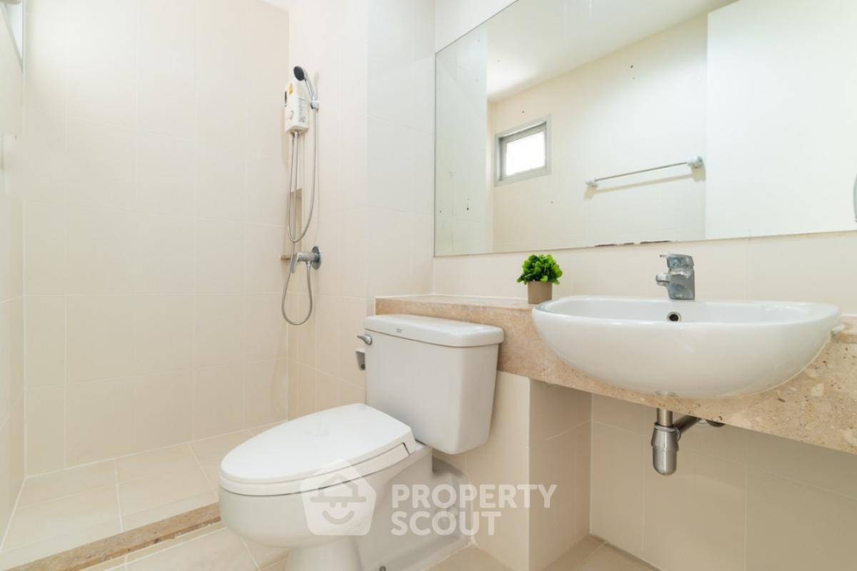 picture 2-BR Condo at The Parkland Srinakarin in Samrong Nuea (ID 2042576) - 8/20