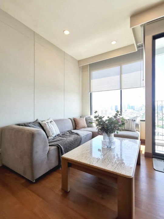 รูป ให้เช่าคอนโด The Parco Condominium ใกล้ BTS ช่องนนทรี 95,000 บาท รหัสทรัพย์: RS1348 - รูปที่ 3/10