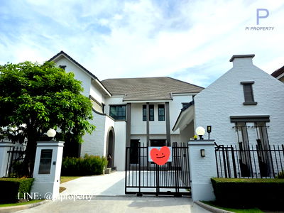 Houses for rent : For Rent: Luxurious Villa in Grand Bangkok Boulevard Sukhumvit with 4 Bedrooms & 5 Bathrooms