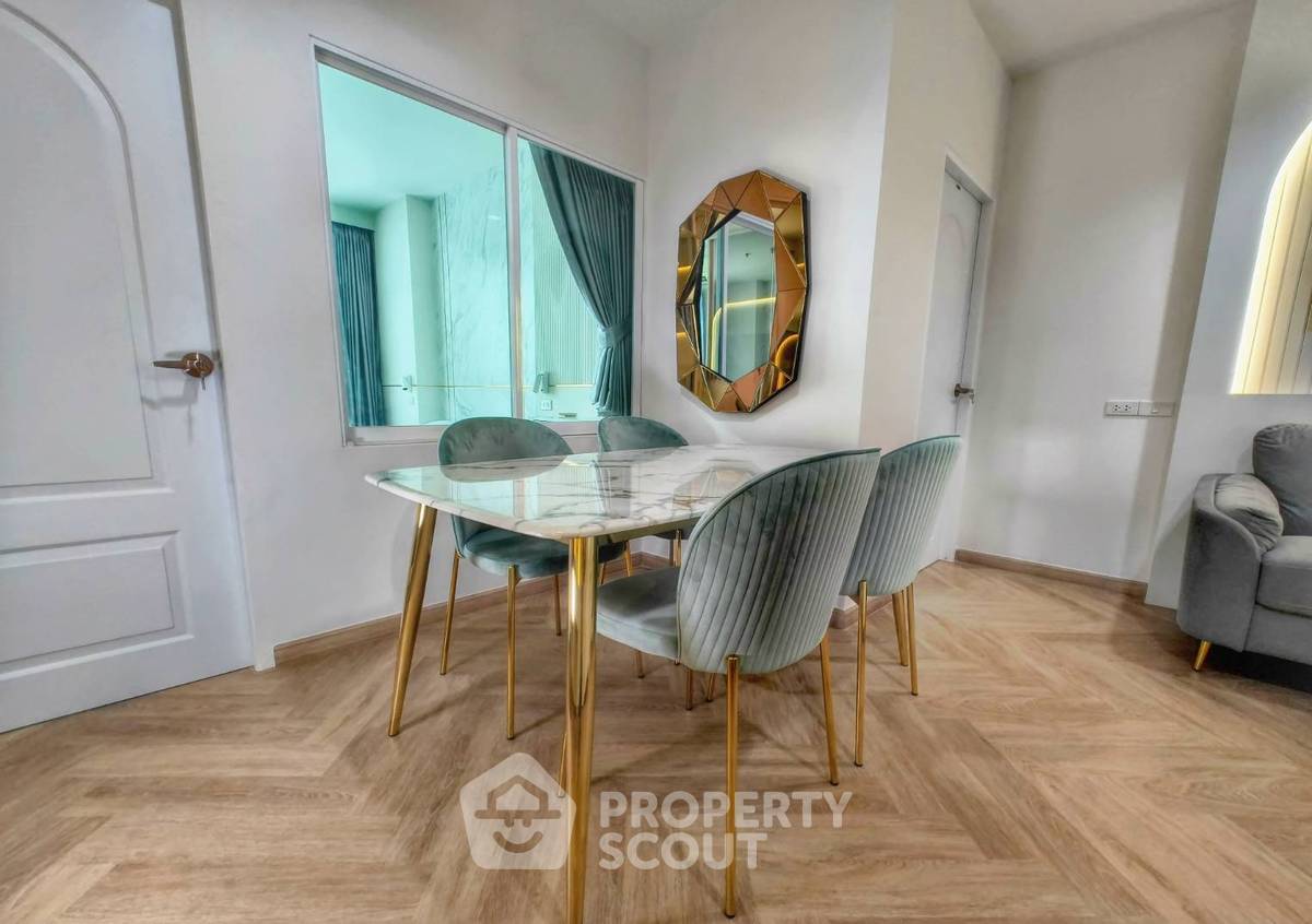 picture 2-BR Condo at Life @ Phahol-Ari near BTS Saphan Khwai (ID 1946439) - 4/18