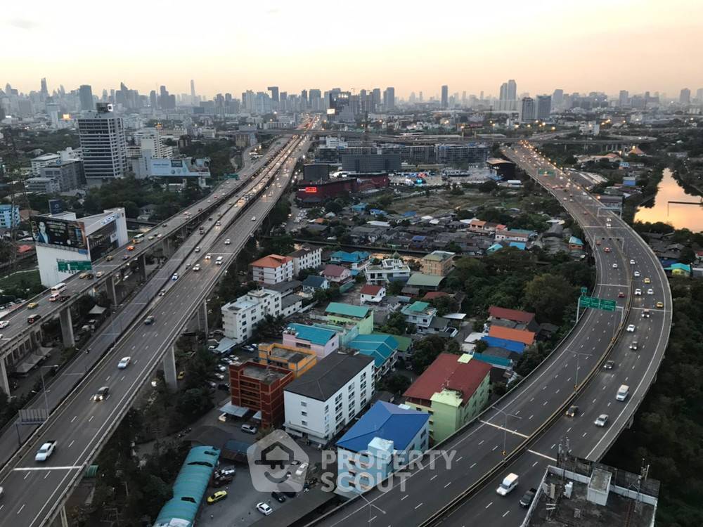 picture 1-BR Condo at The Base Rama 9 - Ramkhamhaeng near ARL Ramkhamhaeng (ID 362326) - 2/11