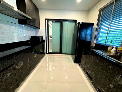 บ้านเดี่ยวให้เช่า : 📌 ให้เช่าบ้านเดี่ยว 2 ชั้น เดอะ ซิตี้ บางนา 4 ห้องนอน 5 ห้องน้ำ