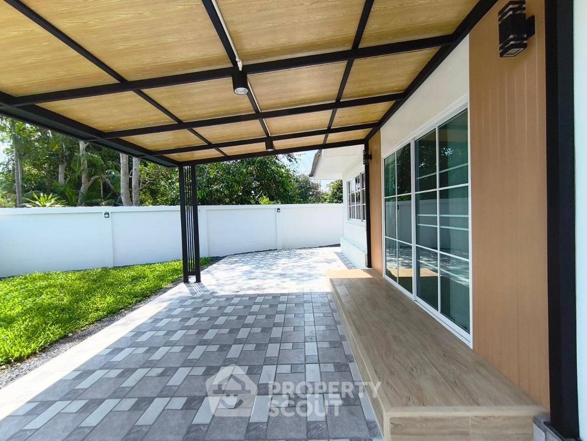 picture 3-BR House close to Pattaya (ID 2101246) - 17/20