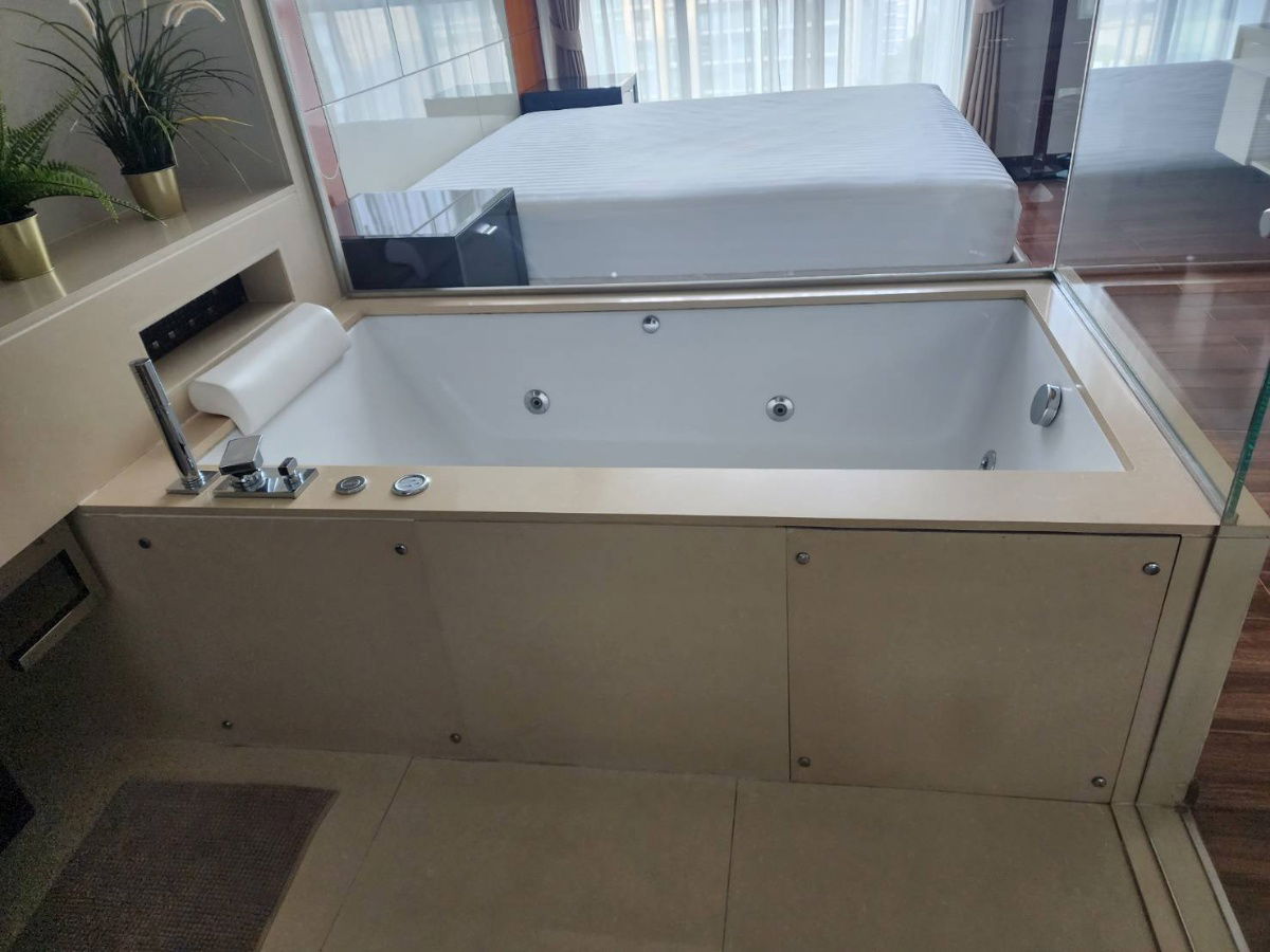 picture The Address Sukhumvit28. 1bed 52sqm. Line id: @pfagent - 10/10