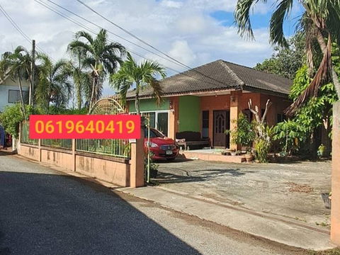 Peaceful, shady, close to the sea, Single house for sale, 105 sq.wah, located at KM.10, Phlu Ta Luang, Sattahip District, Chonburi Province.