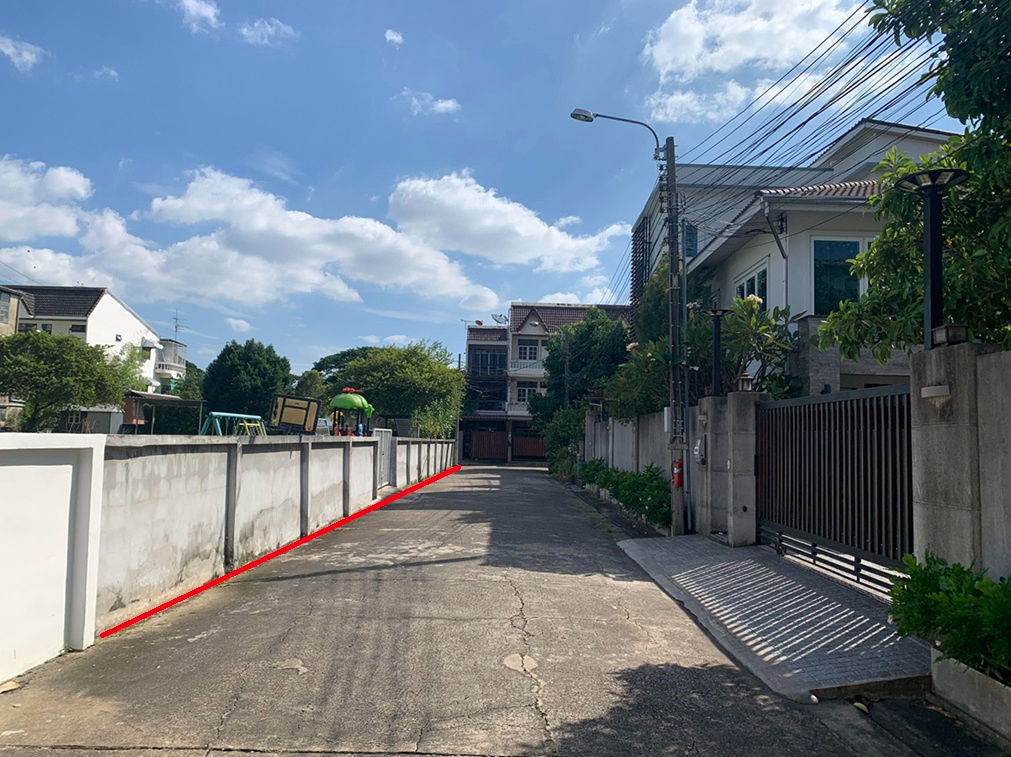 รูป ขายที่ดิน ใกล้รถไฟฟ้าใต้ดิน สถานีลาดพร้าว ซ.ลาดพร้าว 18 ขนาด 292 ตารางวา ถมแล้วแปลงสวย เหมาะสร้างอพาร์ทเม้นต์ - รูปที่ 2/9