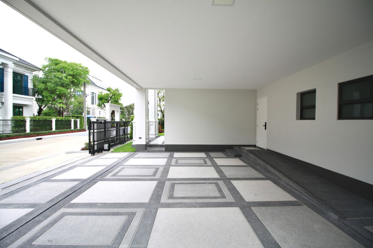 รูป  เช่าบ้านใหม่ไซส์ใหญ่ที่สุด ทำเลดีที่สุดในโครงการ  เศรษฐสิริ บางนา กม.10 (Sansiri 10 East) - รูปที่ 36/42