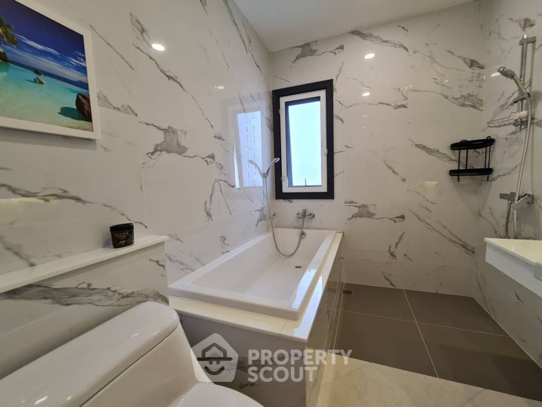 picture 4-BR House at Patta Prime close to Pattaya (ID 2250538) - 11/12