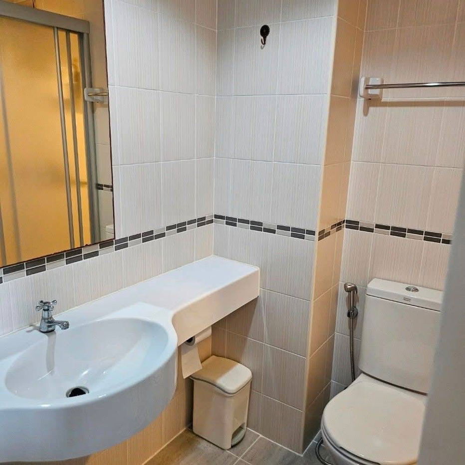 รูป ให้เช่า 𝗟𝘂𝗺𝗽𝗶𝗻𝗶 𝗩𝗶𝗹𝗹𝗲 ประชาชื่น–พงษ์เพชร 𝟭🏡 𝟴,𝟬𝟬𝟬 พร้อมอยู่‼️#ตอบแชทไว 🔥🔥รหัส C227 - รูปที่ 9/9