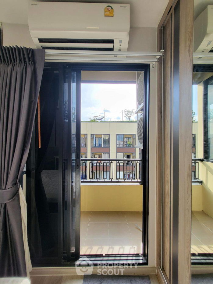 picture 2-BR Condo at Plum Condo Saphanmai Station in Khlong Thanon (ID 1739564) - 7/18
