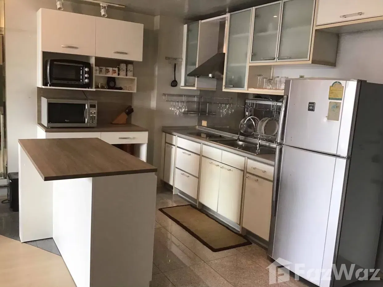 picture 2 Bedroom Condo for sale at Monterey Place - 6/8