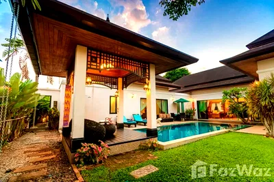 Houses for sale Thalang Phuket : 3 Bedroom Villa for sale in Choeng Thale, Phuket