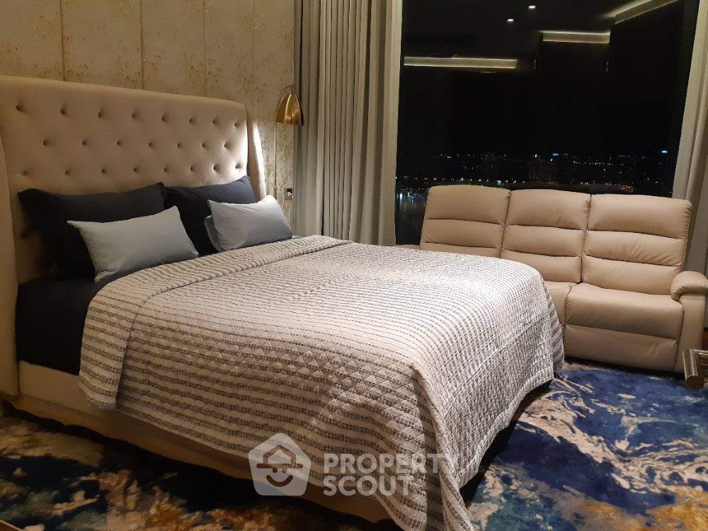picture 3-BR Condo at Menam Residences in Wat Phraya Krai (ID 1817057) - 3/12