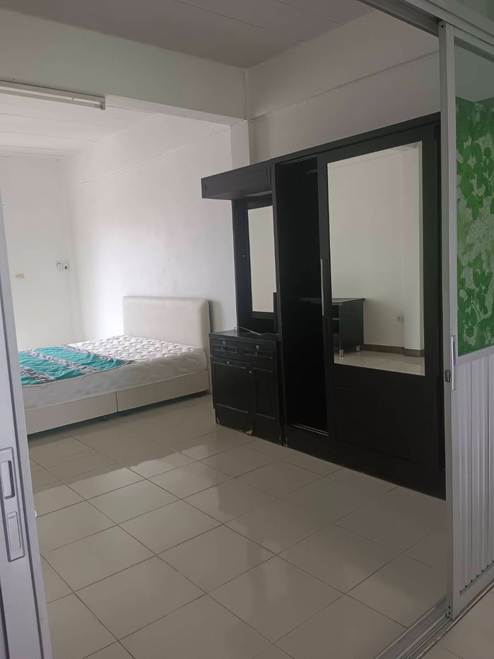 รูป ห้องว่างให้เช่า ตึกแถวทางเข้าโรงเรียนอนุราชประสิทธิ์ เฟอร์นิเจอร์พร้อม การเดินทางสะดวก - รูปที่ 4/7