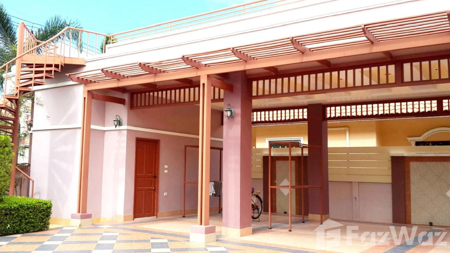 picture 4 Bedroom House for sale at Eakmongkol 8 - 2/14