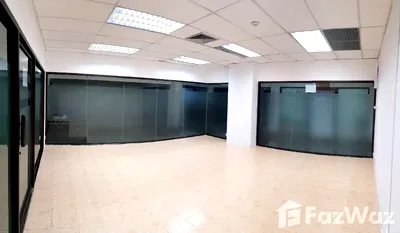 Office for rent Bangkok : Small office space for rent