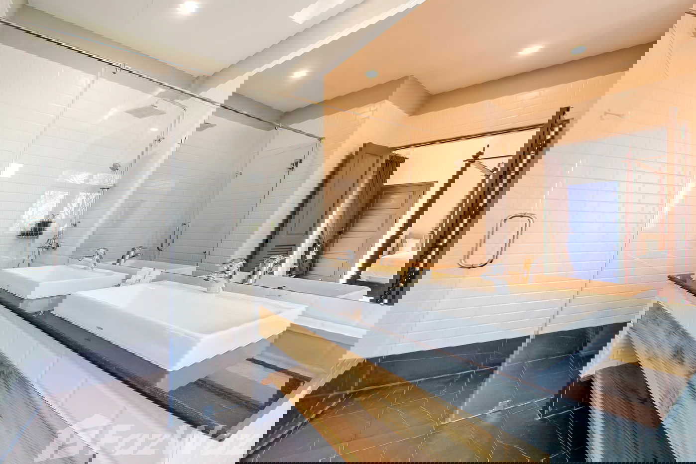 picture 5 Bedroom Villa for rent in Nong Prue, Chon Buri 411411 - 30/75