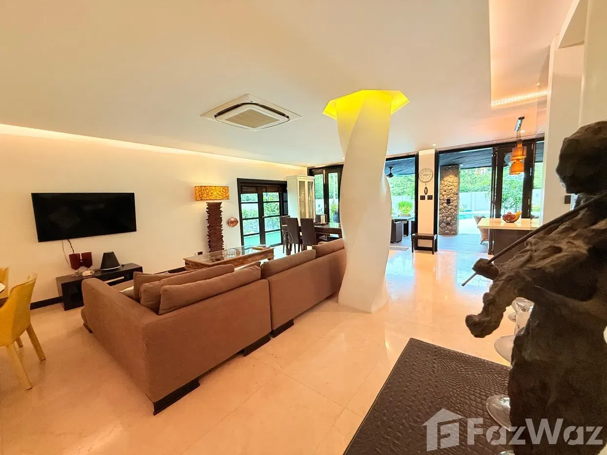 picture Rare 5-Bedroom Villa Near Hua Hin Town with Mountain Views - 18/44