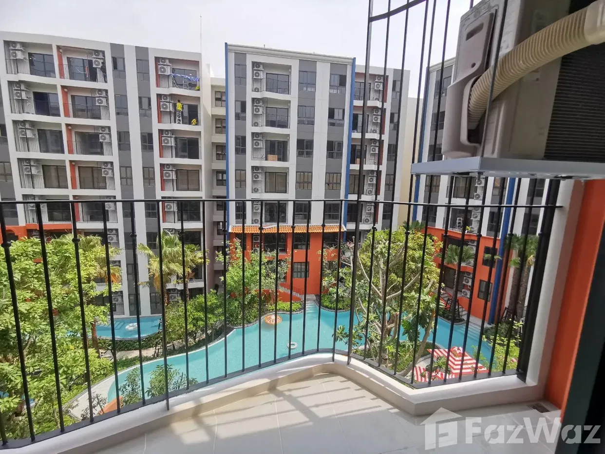picture Pool View Condo for Sale - 9/10