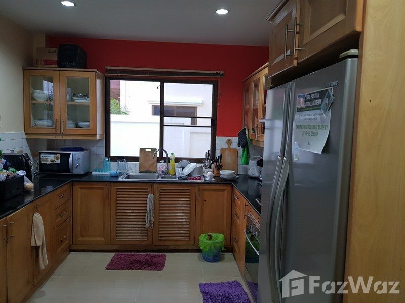 picture 4 Bedroom Villa for sale at Lakeside Court - 27/48