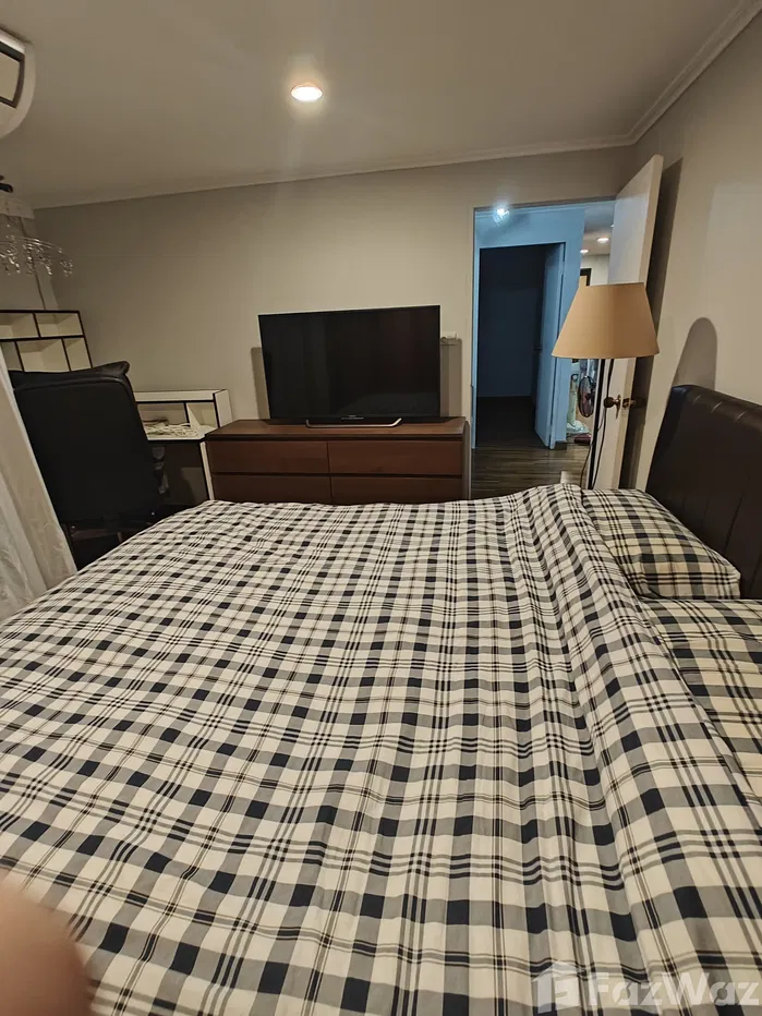 picture Large Two bedroom Duplex Excellent Value - 13/19