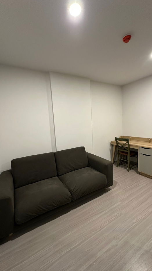 picture MRT rama 9 1 km. Free shuttle bus Condo Aspire Asoke - Ratchada ( Rental )  Price  19,000 Baht - 2/8