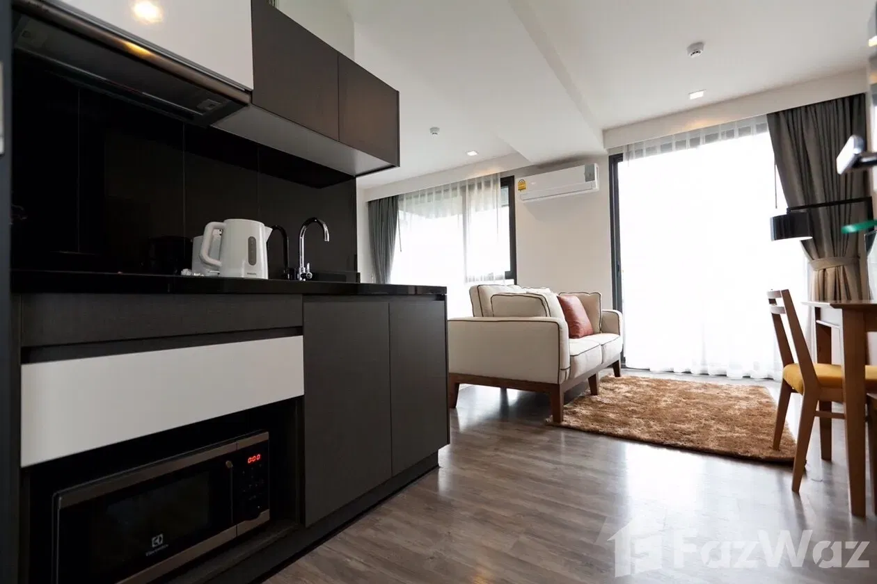 picture Robotic Luxury: Experience Automated Metropolis Living at The Deck Patong - 6/12