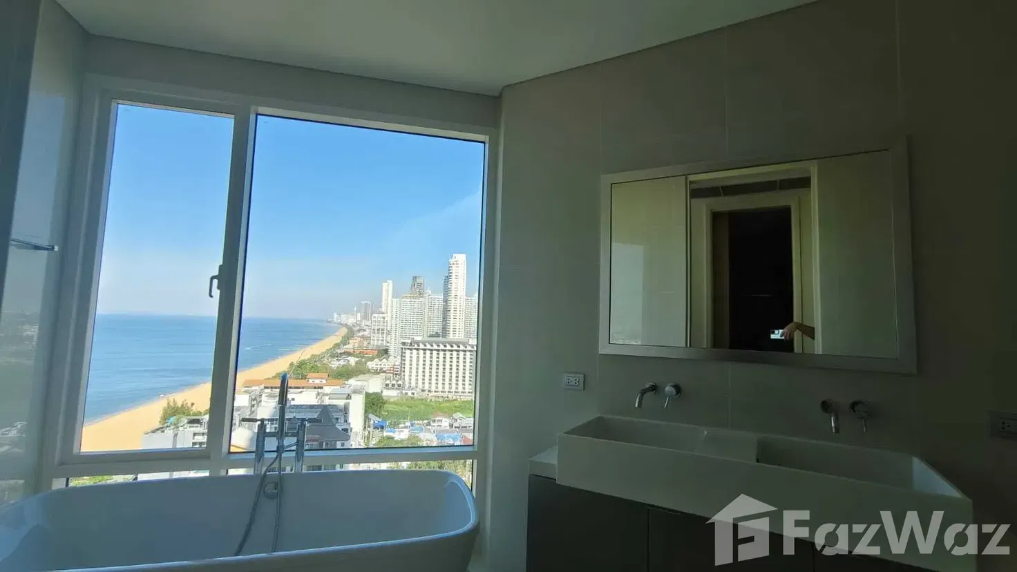 picture Stunning Room for Sale at Reflection Jomtien - 8/45