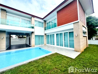 Houses for sale Rongpo Market : Newly Renovated 5-Bed Villa Steps from the Beach