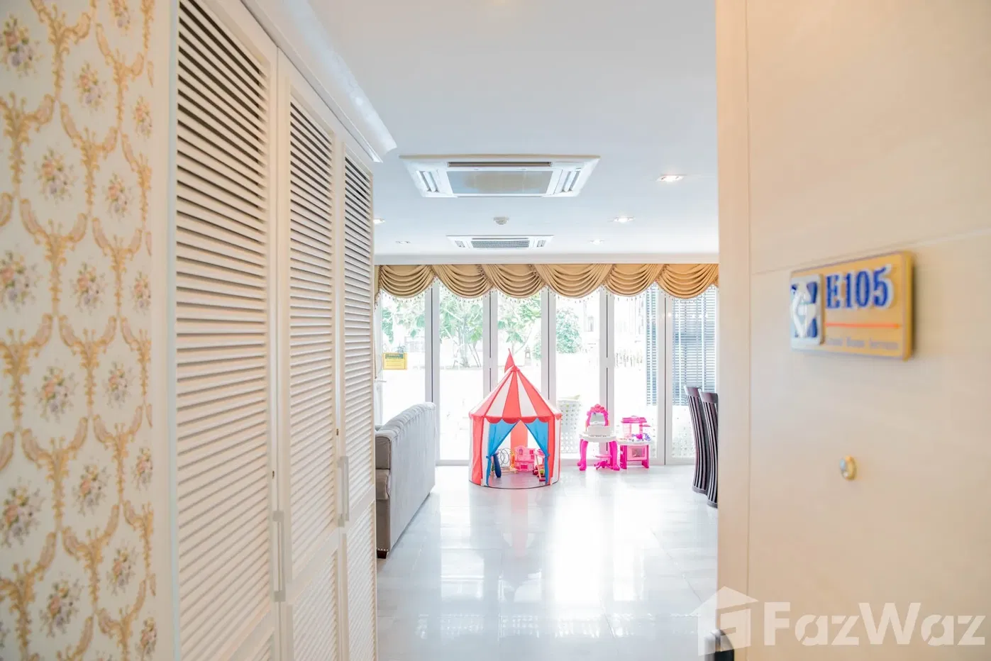 picture 3 Bedrooms unit near Cicada Market and Tamarind Market 1876432 - 3/38