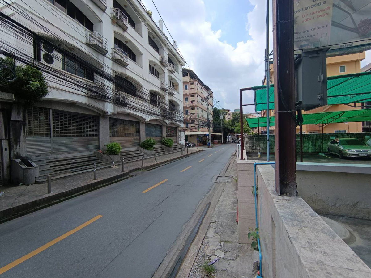 picture Prime Land for Sale in Ratchadaphisek 36 – Excellent Investment Opportunity - 3/12