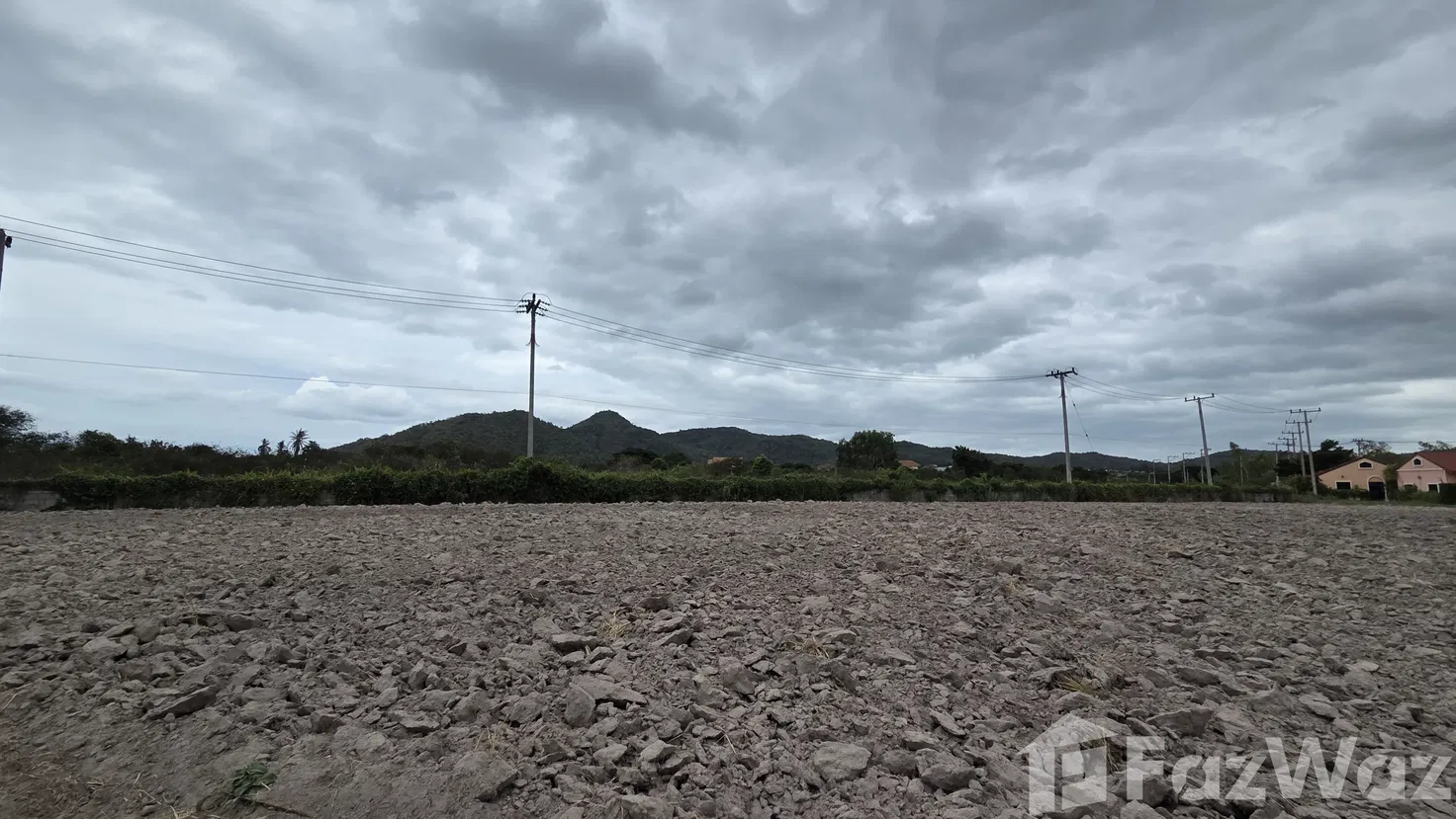 picture Land for sale in Thap Tai, Prachuap Khiri Khan - 1/15