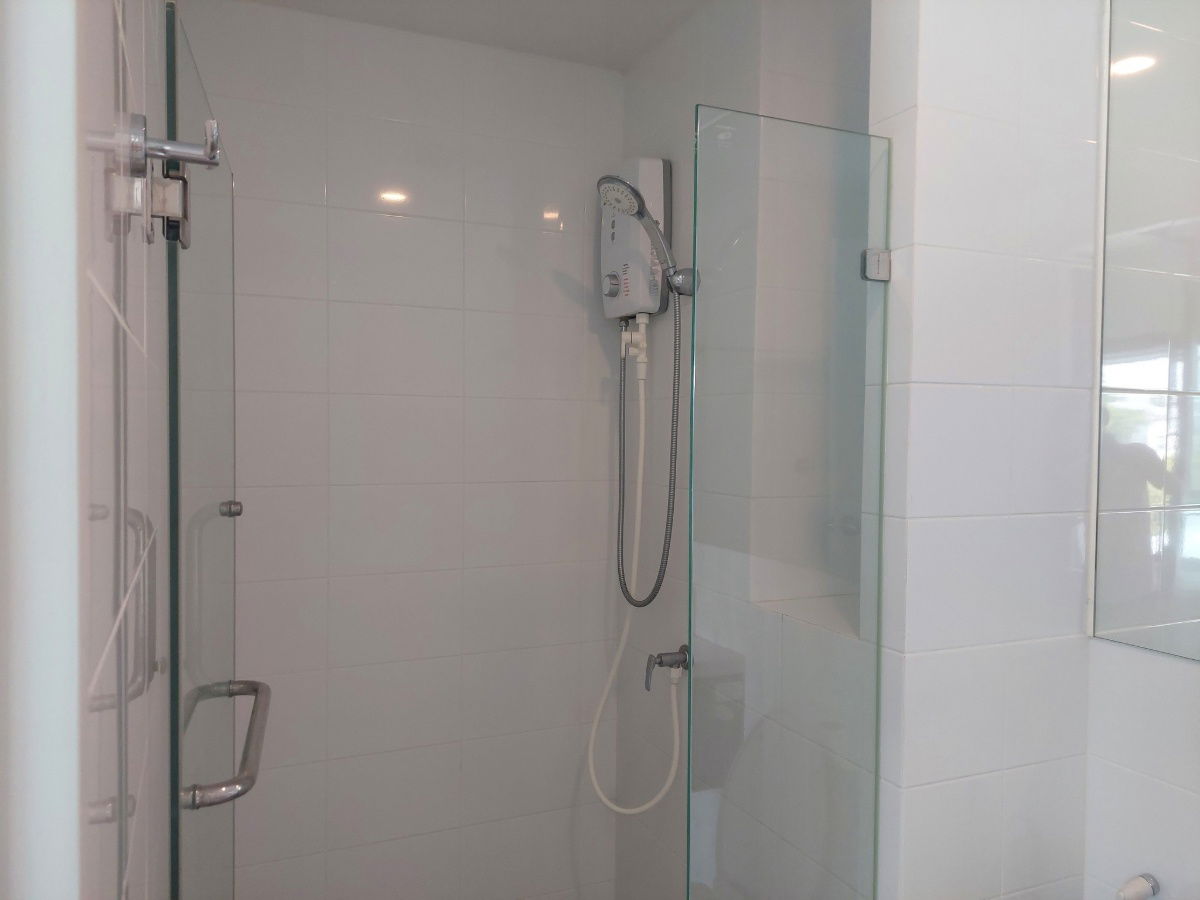 รูป ให้เช่าคอนโด Notting Hill Sukhumvit 105 พร้อมเข้าอยู่สนใจติดต่อ Line @goodmanpro หรือ โทร 0999029192 - รูปที่ 8/10