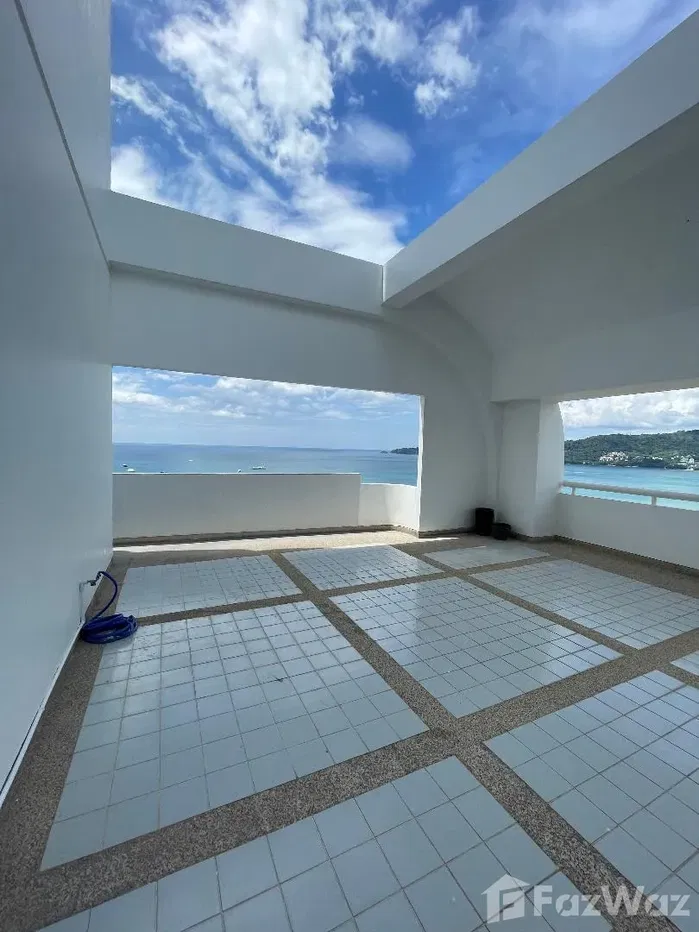 picture Oceanfront Luxury Patong Tower Condo For Sale - 2/51