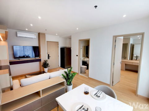 Sky Walk Condo | Iconic Phra Khanong | Premium Views