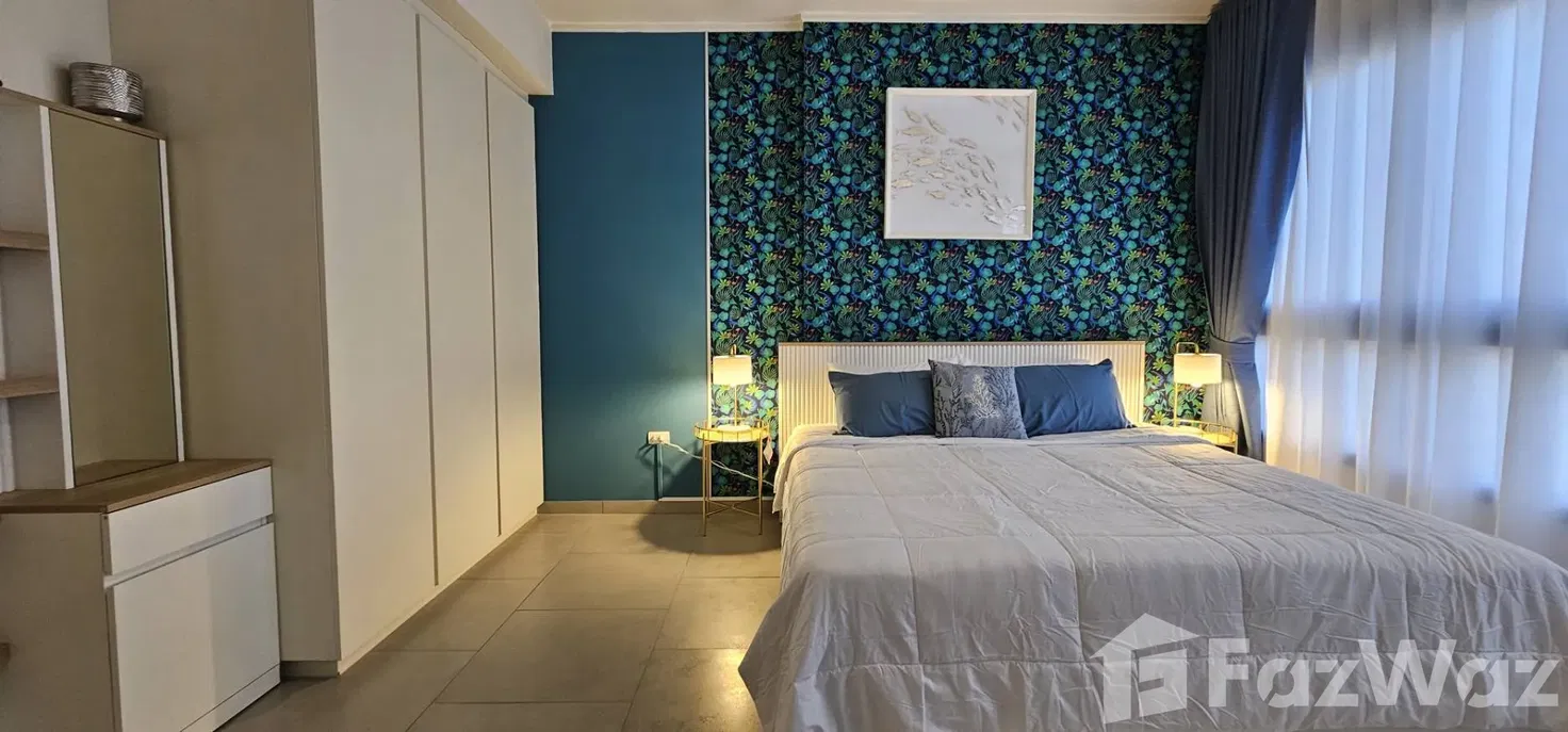 picture Beachfront 2 bedrooms for sale Wongamat - 3/9