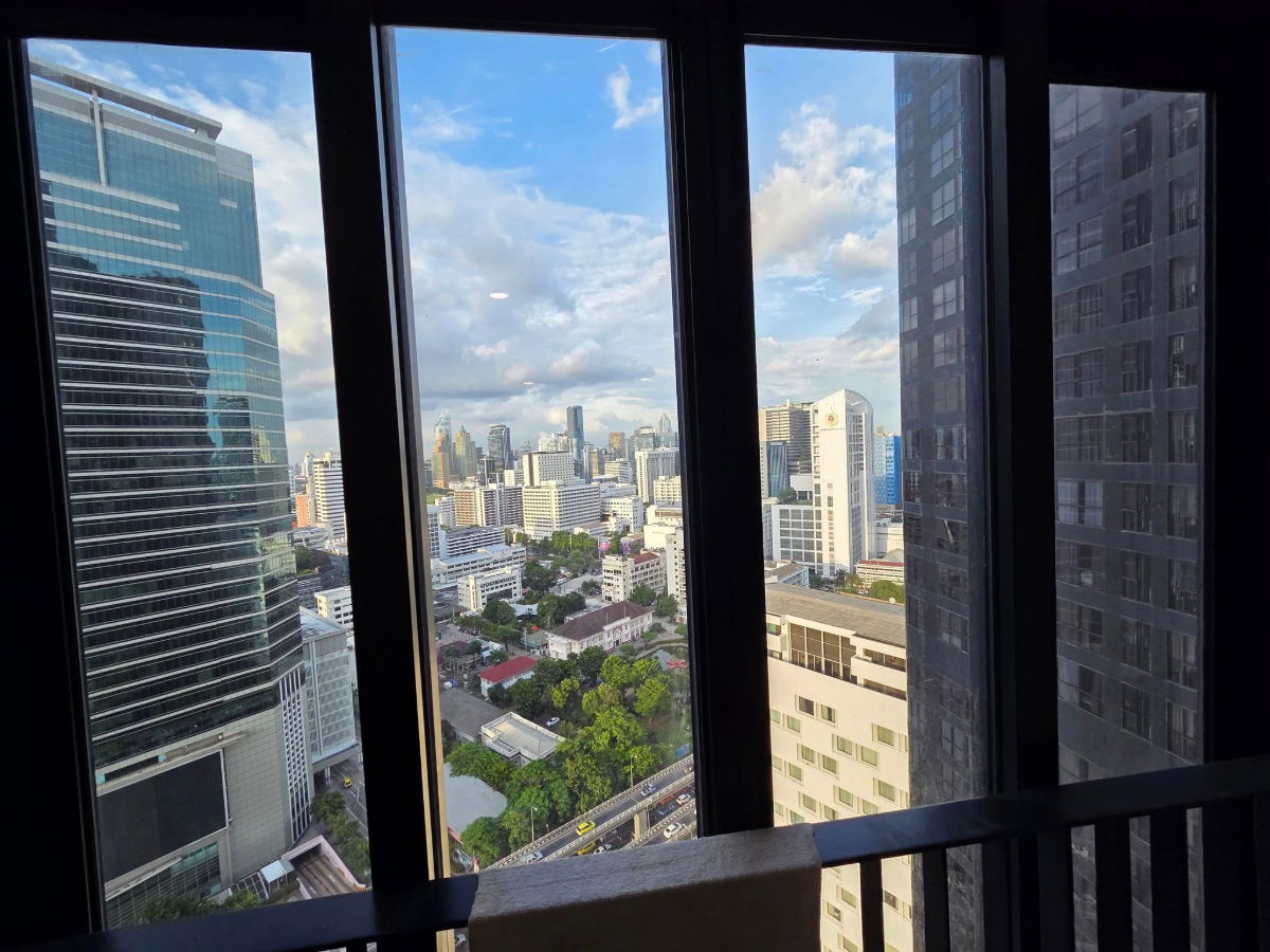 picture MRT SamYan 410 m. Price  25,000 Baht Condo Ashton Chula - Silom ( Rental ) - 20/21