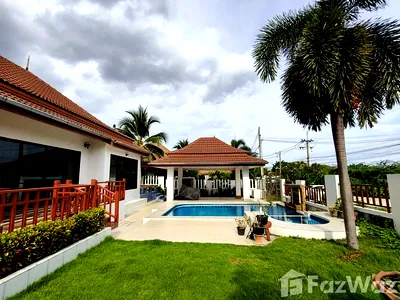 Houses for sale Hua Hin Market Village : 2 Bedroom Villa for sale at Baan Araya
