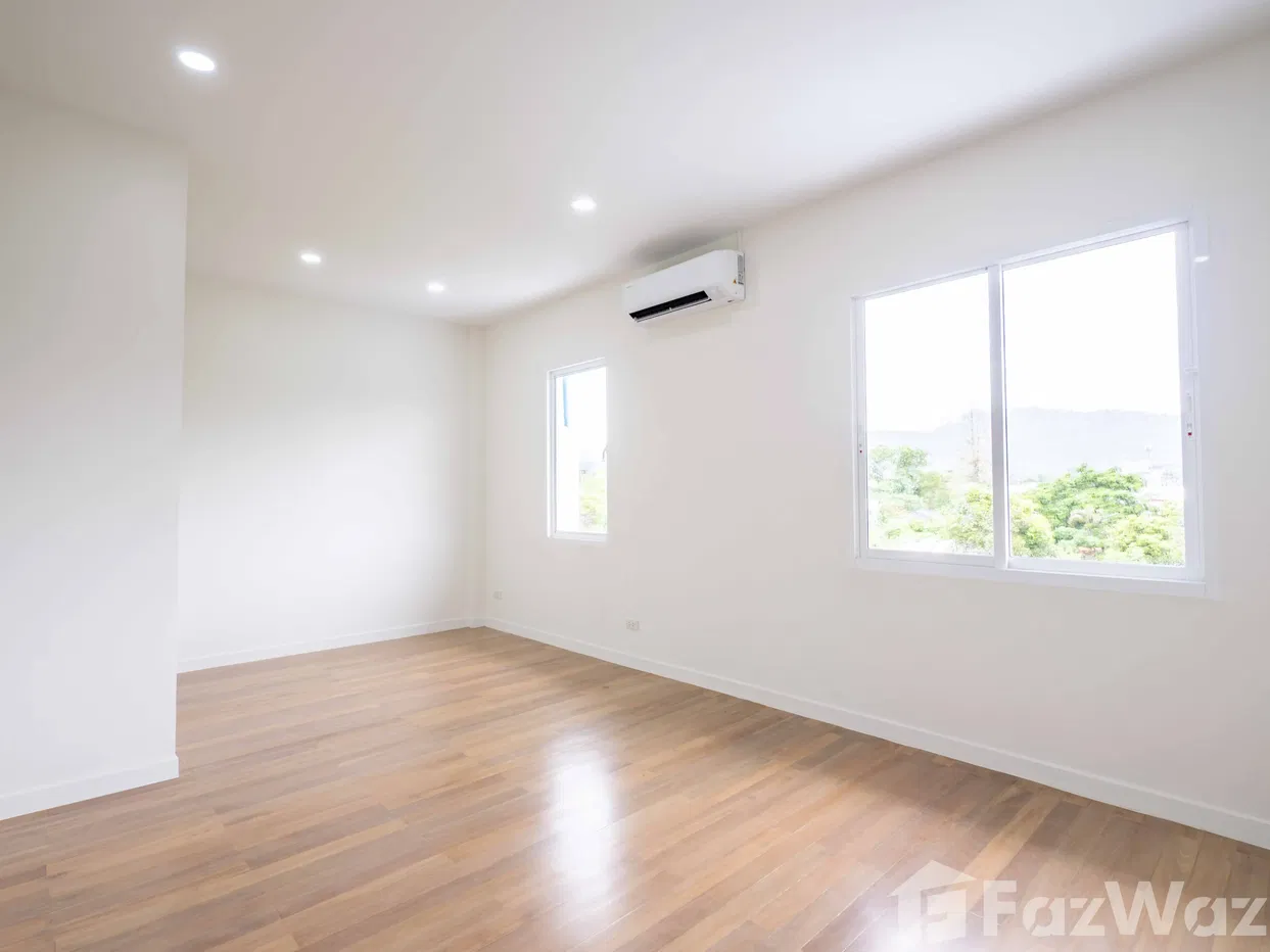 picture 3 Bedroom Townhouse for sale in Chalong, Phuket - 17/21
