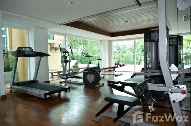 picture Foreign freehold Penthouse with 4 bedrooms in Patong beach - 24/26