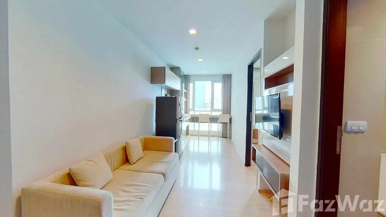 รูป ขาย คอนโด 1 ห้องนอน ในโครงการ ริทึ่ม สาทร - รูปที่ 1/20