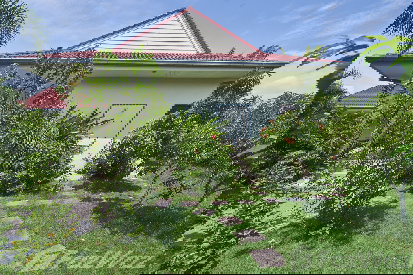 รูป วิลล่าให้เช่า 5 ห้องนอน ในโครงการ ซันแดนซ์ วิลล่าส์ 892846 - รูปที่ 44/48