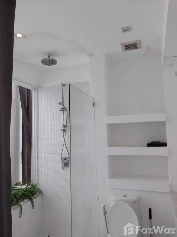picture 2 Bedroom - 11/16