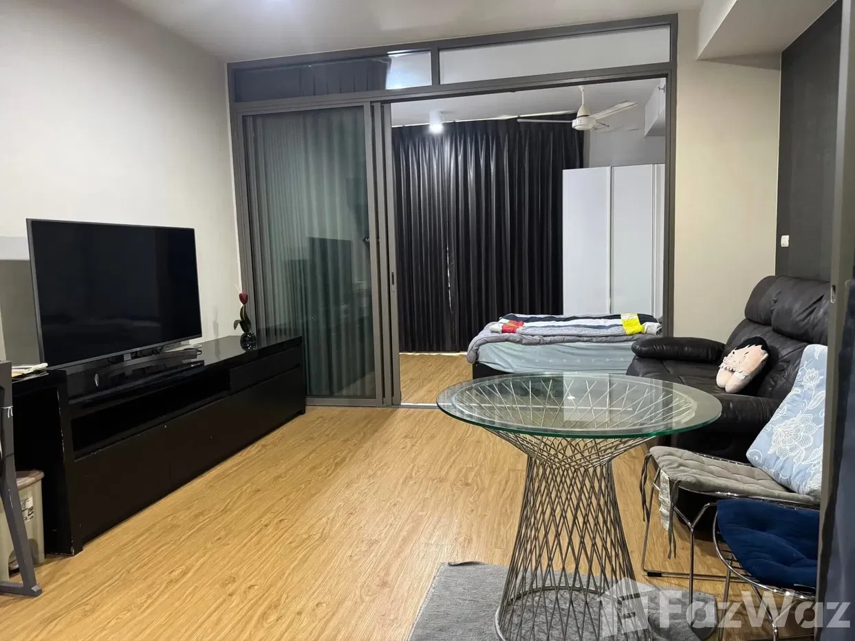 รูป ขาย คอนโด 2 ห้องนอน ในโครงการ ไซมิส สุรวงศ์ - รูปที่ 2/14