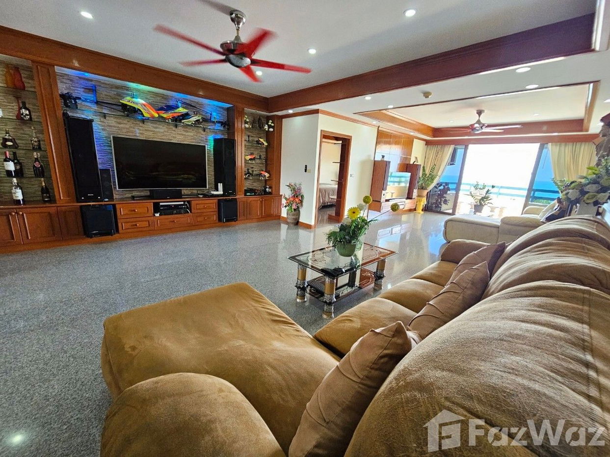 picture 2 Bedroom Condo for sale at Jomtien Plaza Condotel - 2/21