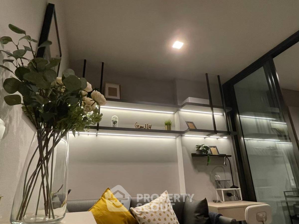 picture 1-BR Condo at Life Asoke - Rama 9 near MRT Phra Ram 9 (ID 2190645) - 10/11