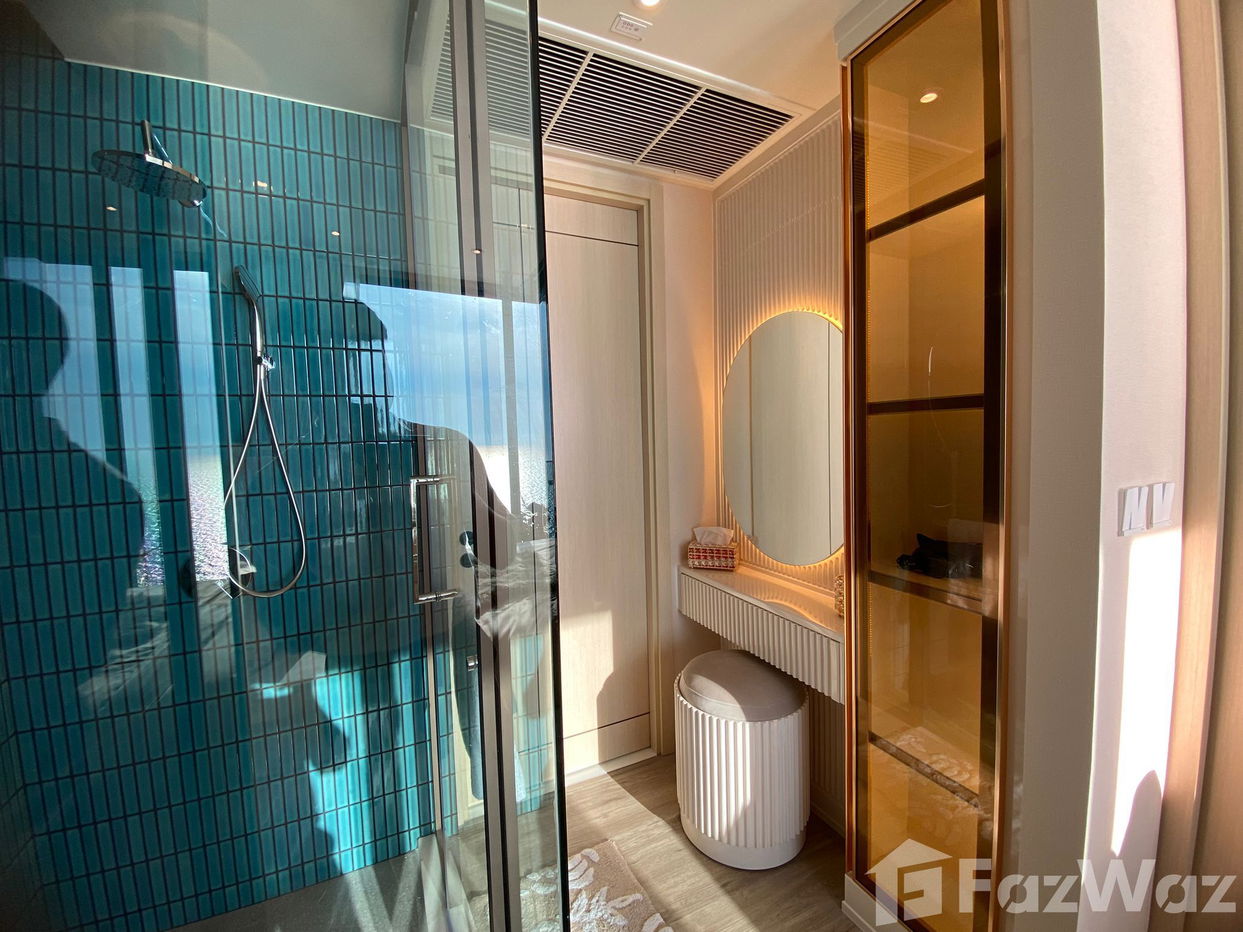 picture 1 Bedroom condo for sale at Arom Wongamat - 14/15