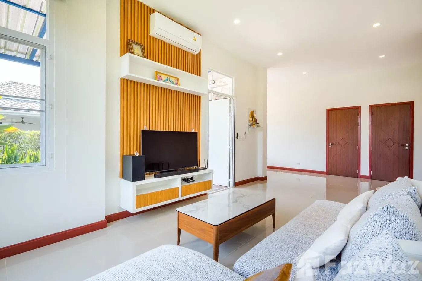picture Private Pool Villa in Black Mountain Golf Course - 30/44