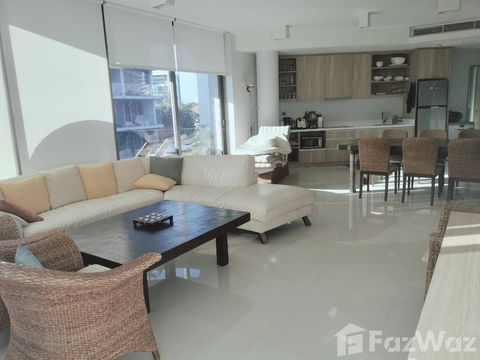 3 Bedrooms condo for Sale with Golf View