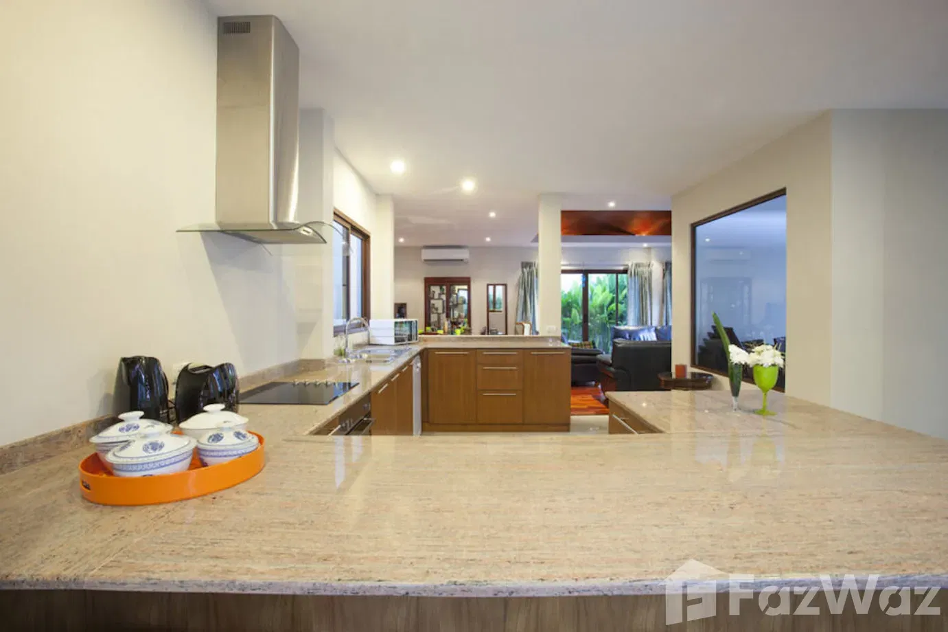 picture 4 Bedroom Villa in Rawai - 14/25